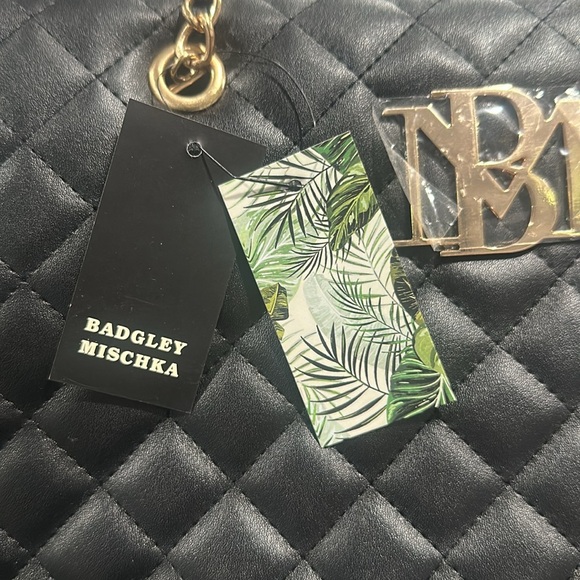 Badgley Mischka quilted bag - Picture 7 of 7